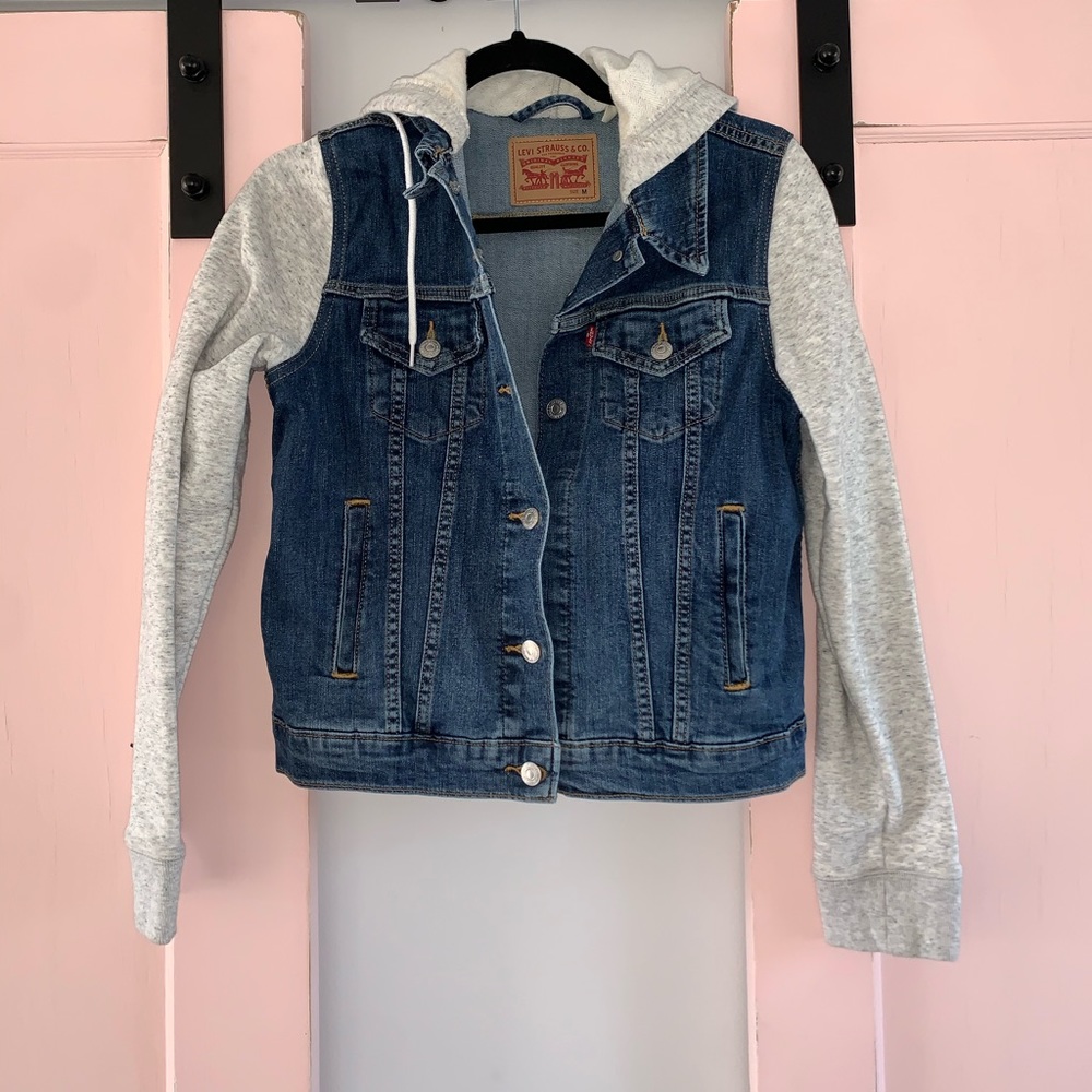Levi’s blue jean sweat shirt jacket + hood  / medium